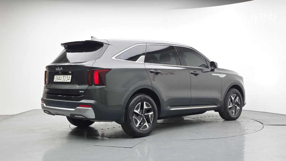 2025 - kia sorento