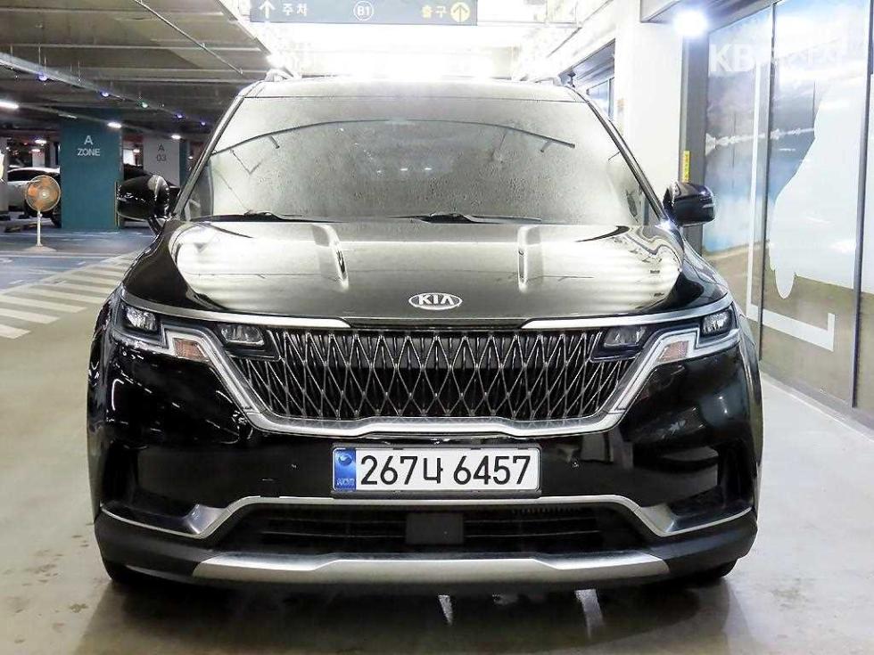 2021 - kia carnival