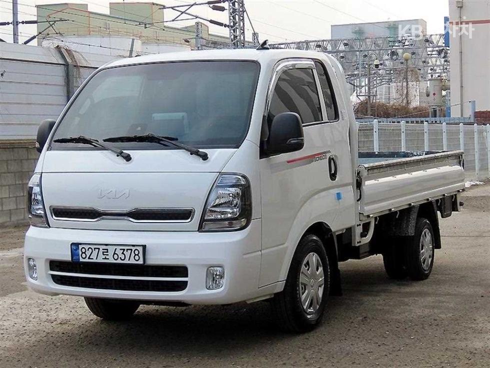 2024 - kia bongo iii
