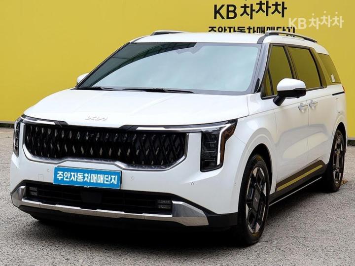 Kia Carnival Hybrid 1.6 HEV Signature 3