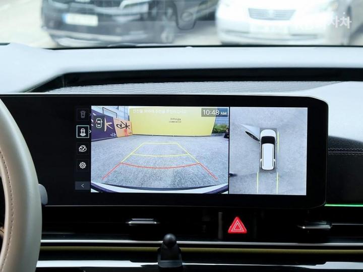 Kia Carnival Hybrid 1.6 HEV Signature 10