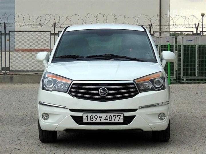 KG Mobility (Ssangyong) Korando Turismo 4WD RT 2