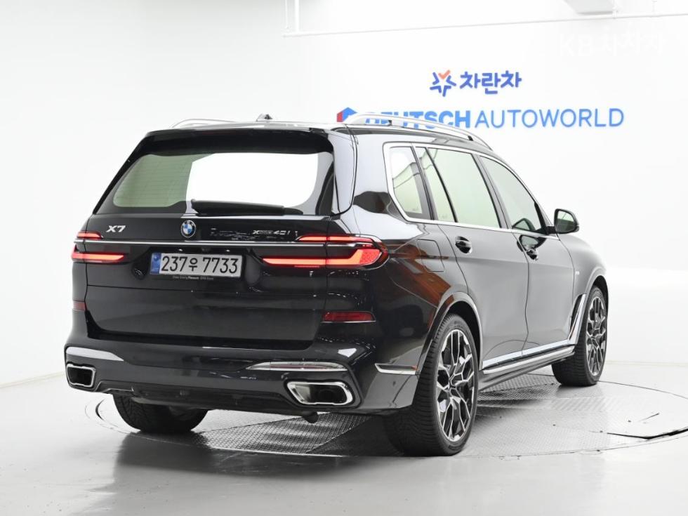 BMW X7 — miniaturë 2