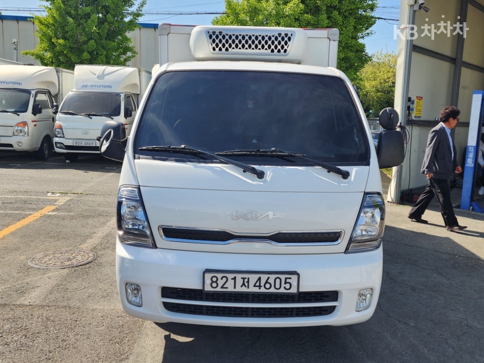 2023 - kia bongo iii