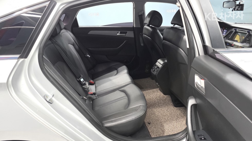 Hyundai Sonata — miniaturë 15