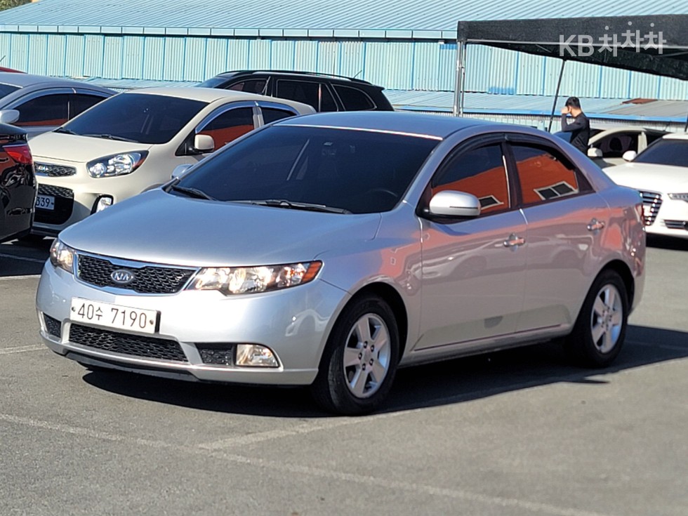 2012 - kia forte