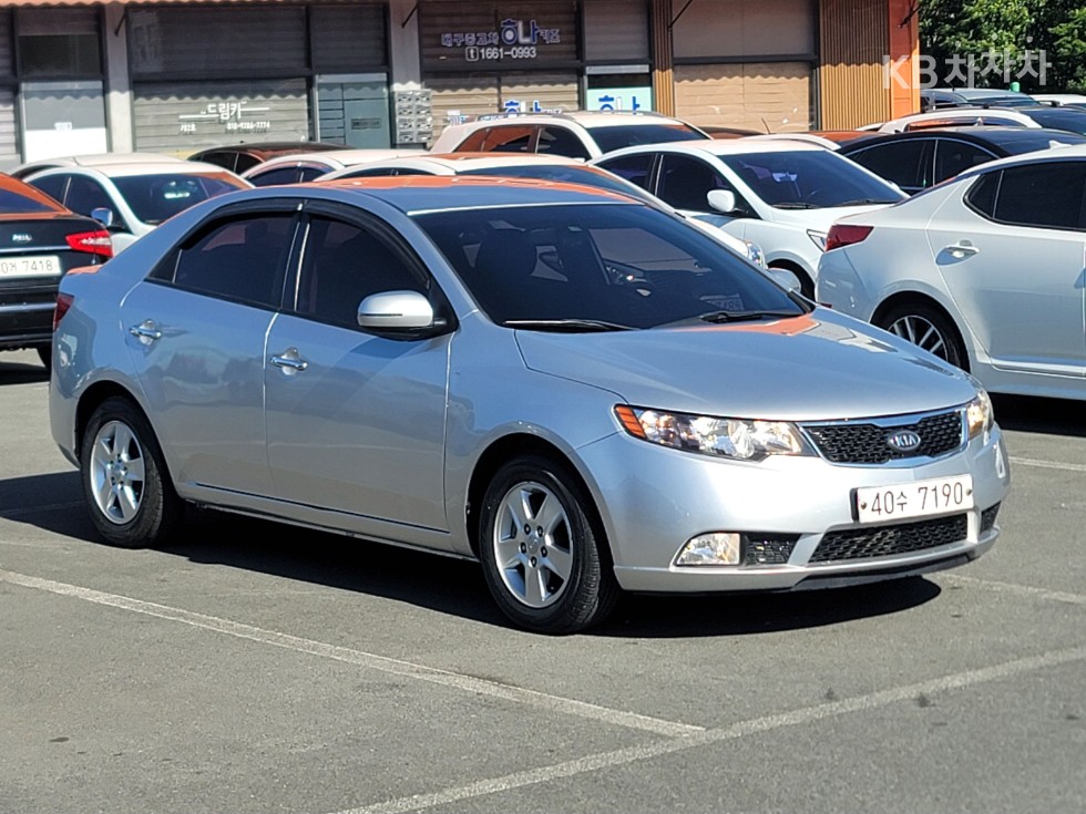 2012 - kia forte