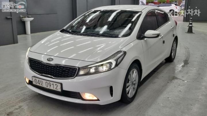 Kia K3 1.6 Gasoline Trendy Base Type