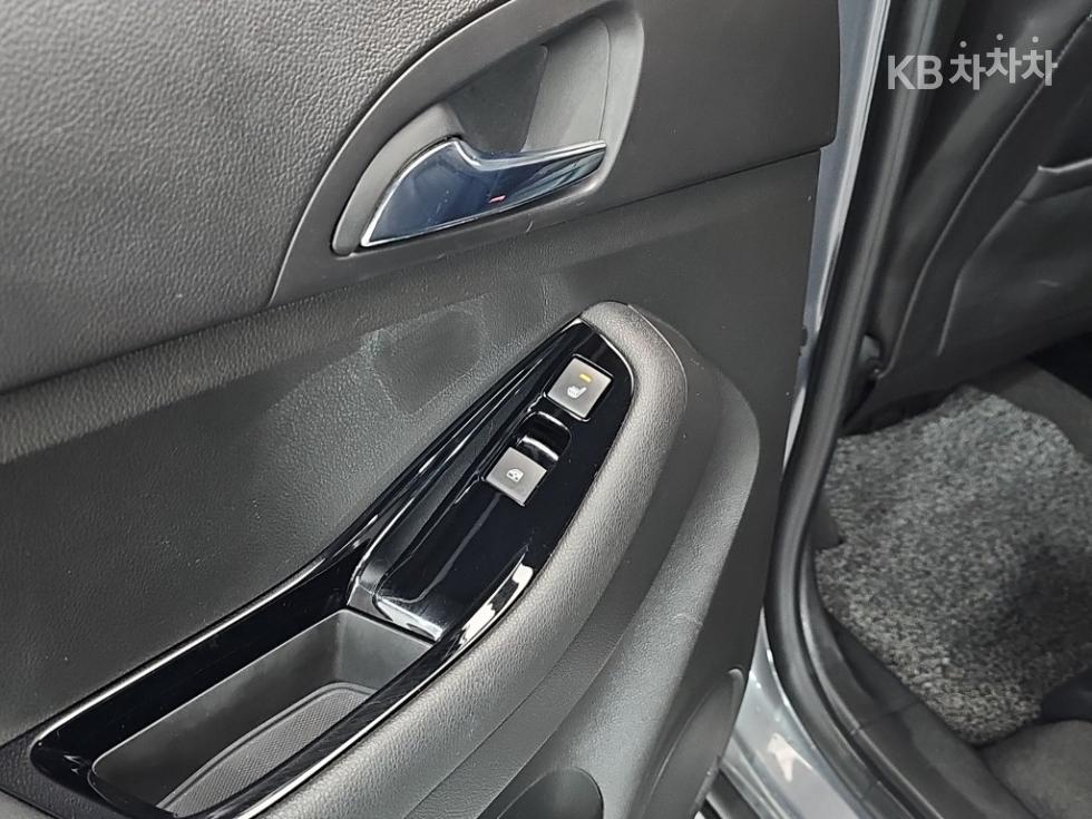 Chevrolet Orlando — miniaturë 13