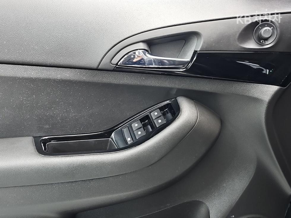 Chevrolet Orlando — miniaturë 15