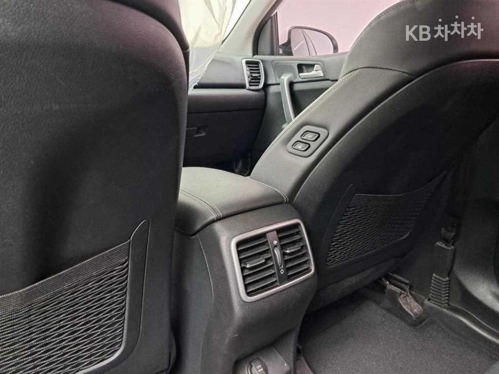 2020 - kia sportage