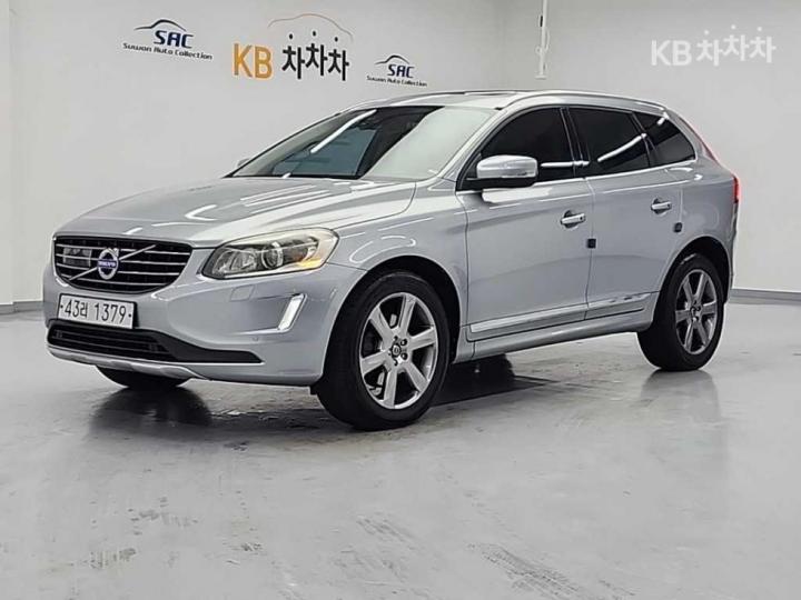 Volvo XC60 D5 2.4