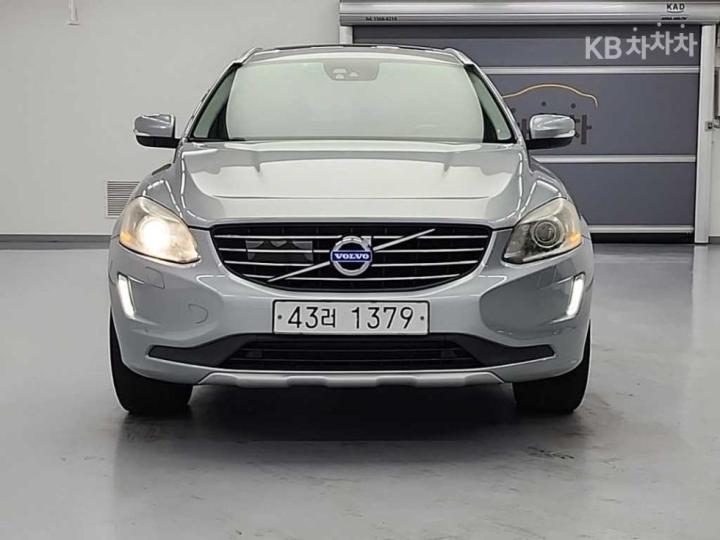 Volvo XC60 D5 2.4 3