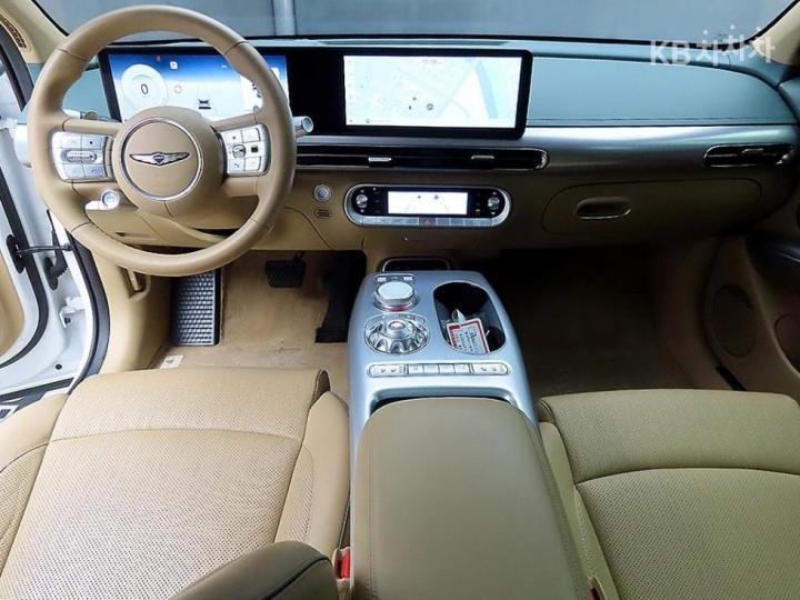 Genesis GV60 Standard AWD Base Type 8