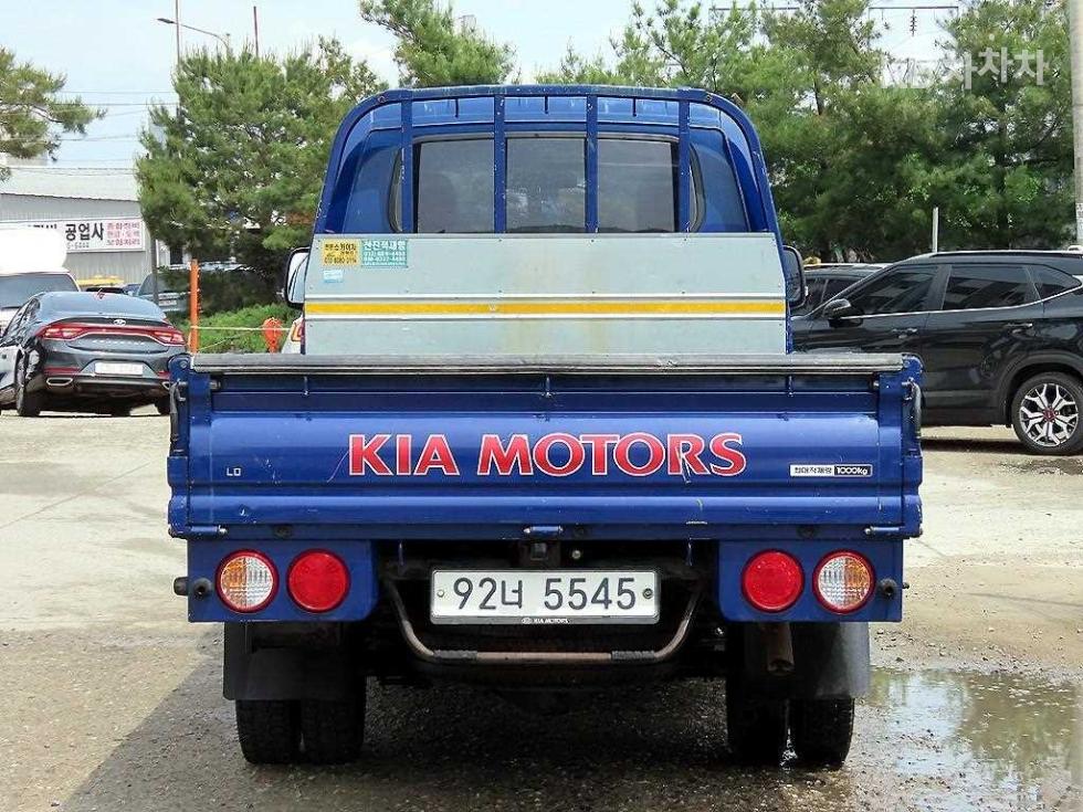 2018 - kia bongo iii