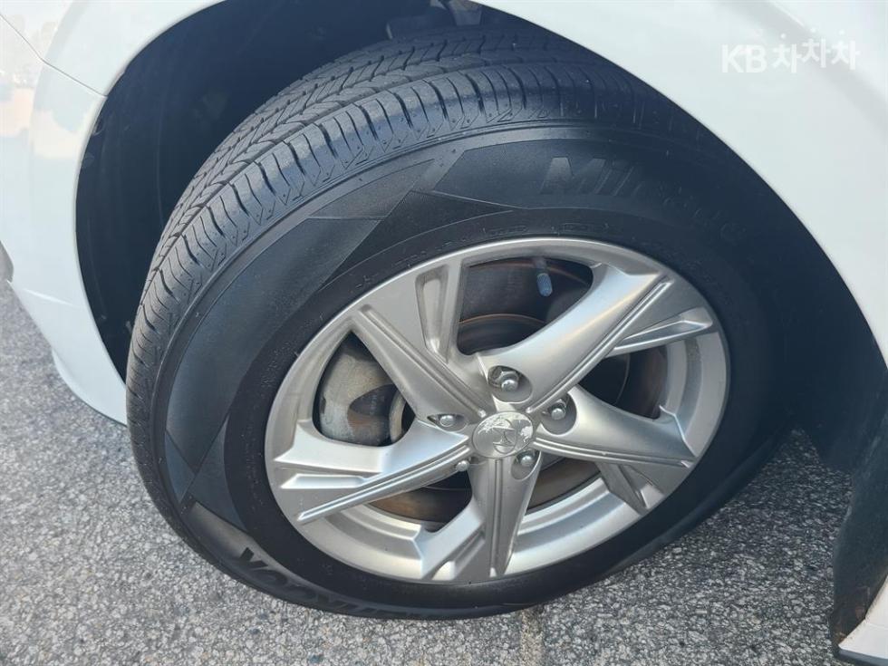 Hyundai Sonata — miniaturë 20