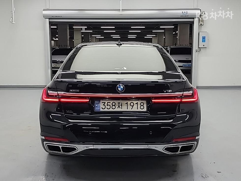 2020 BMW BMW 7 (G11) photo