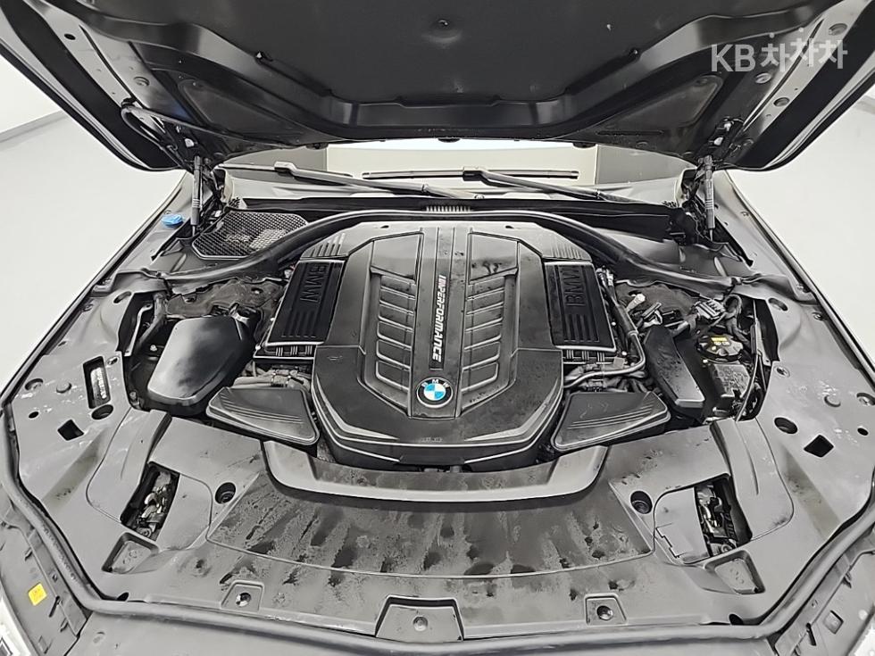 2020 BMW BMW 7 (G11) photo