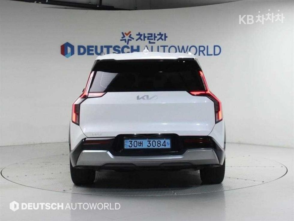 2024 - kia ev9
