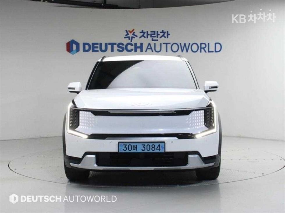 2024 - kia ev9