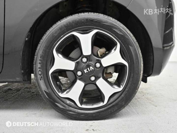 Kia Ray 1.0 Gasoline Prestige 6
