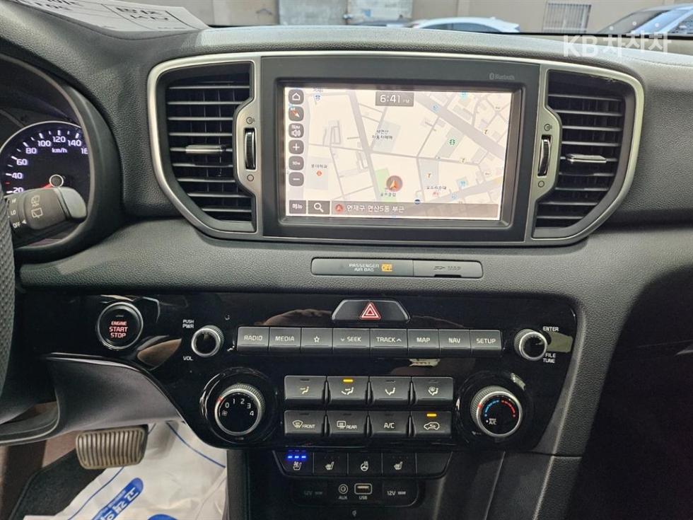 2017 - kia sportage