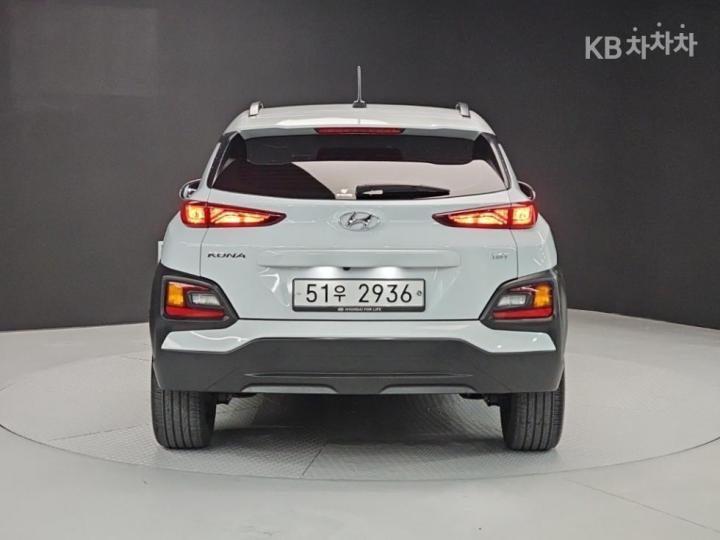 Hyundai Kona 1.6 Turbo Modern Pop 4