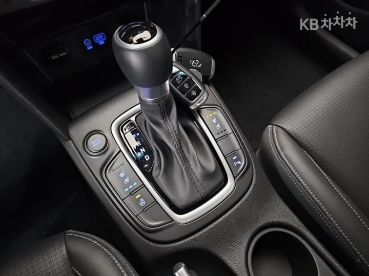 Hyundai Kona 1.6 Turbo Modern Pop 9