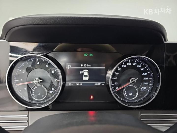 Hyundai Grandeur 2.5 Premium 7