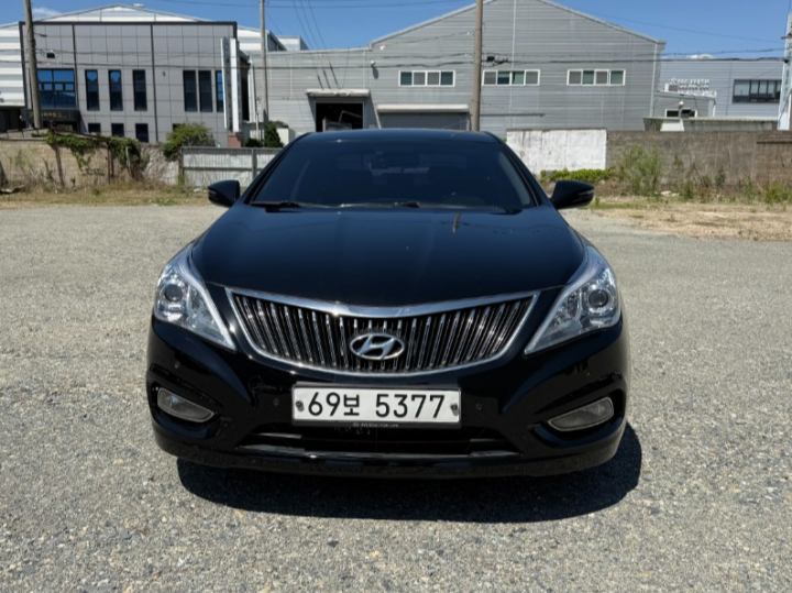 Hyundai Grandeur HG HG240 Modern 3