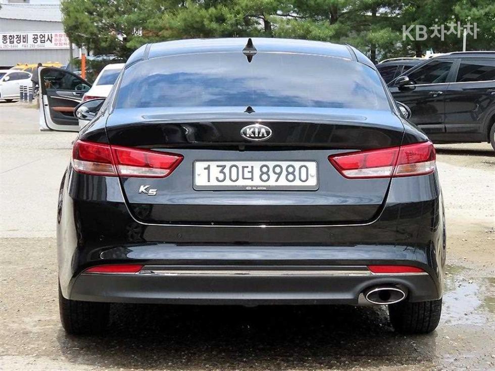 2018 - kia k5