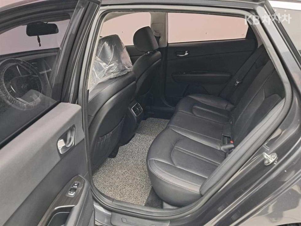 2019 - kia k5