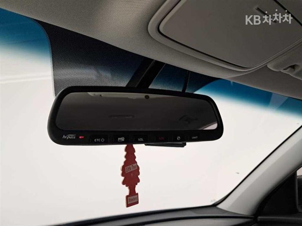 2019 - kia k5