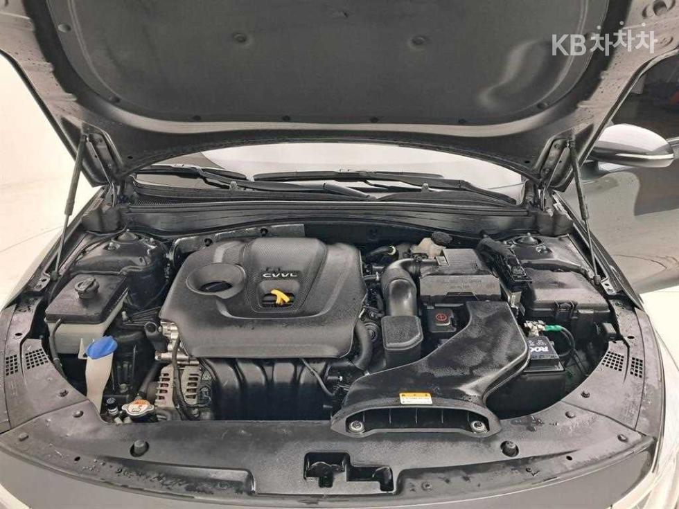 2019 - kia k5