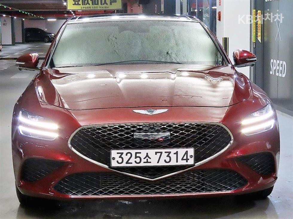 2022 Genesis G70 photo