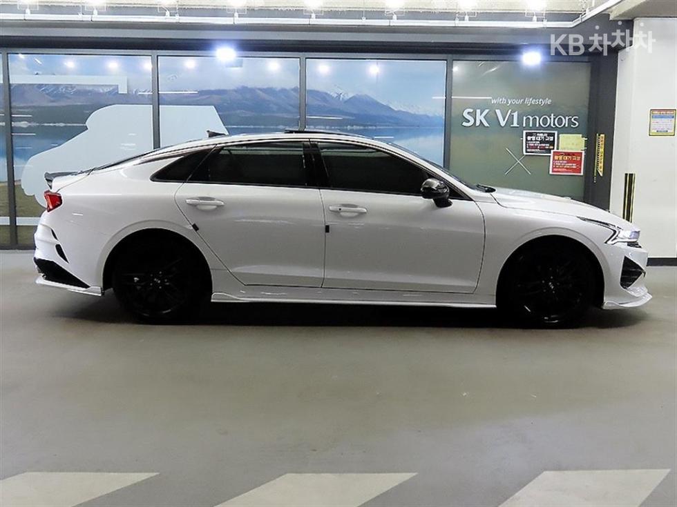 2021 - kia k5