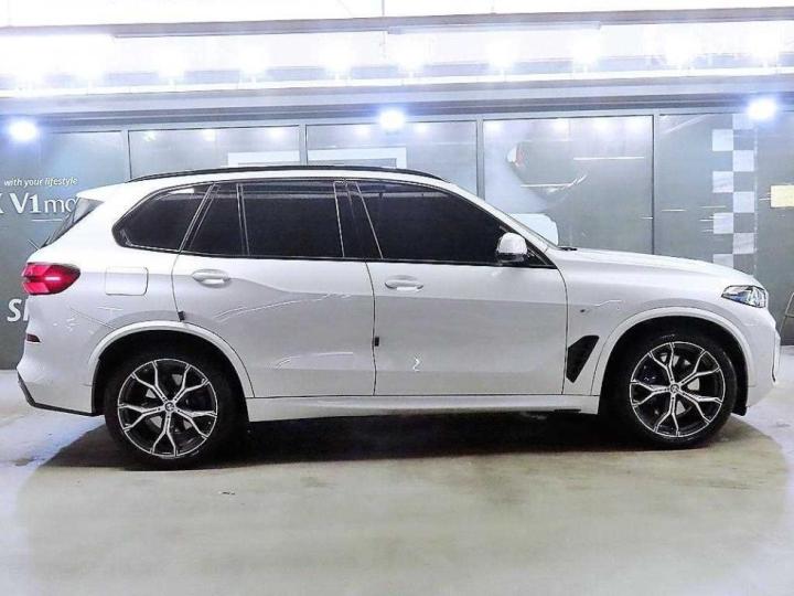 BMW X5 — miniaturë 3