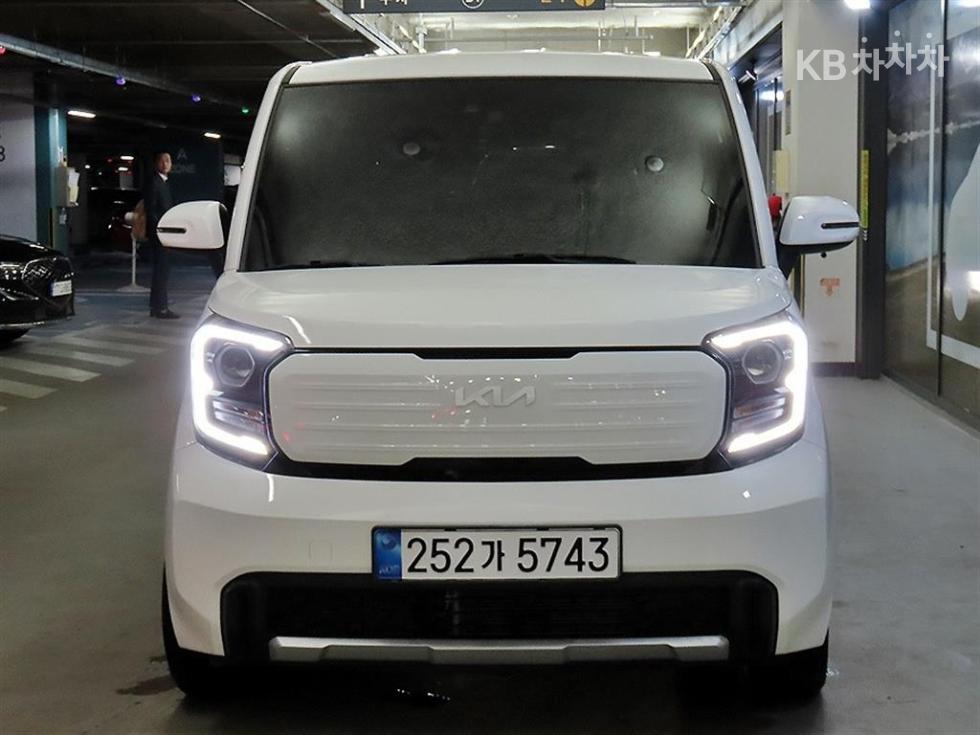 2023 - kia ray