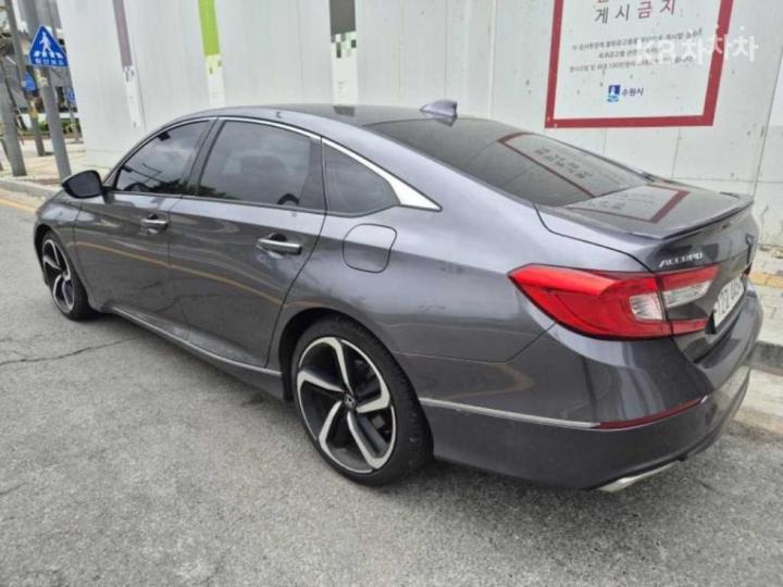 Honda Accord 2.0 Turbo 4