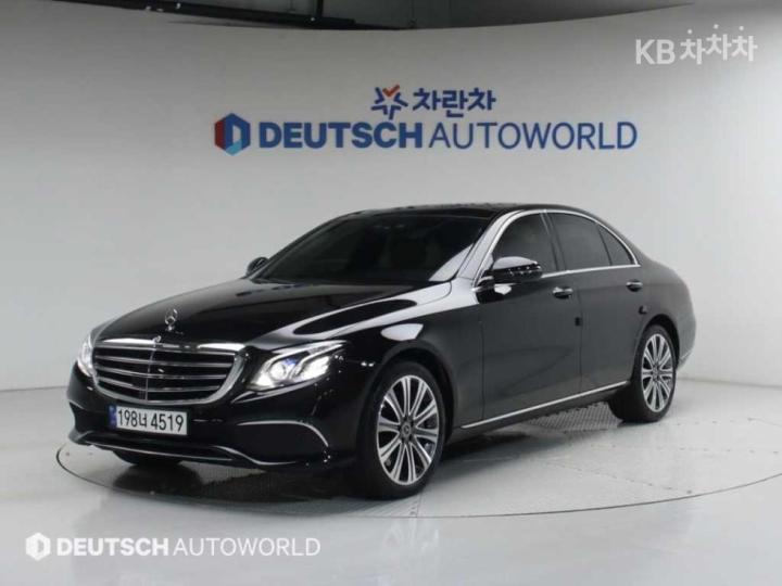 Mercedes-Benz E-Class W213 E400 4MATIC Exclusive