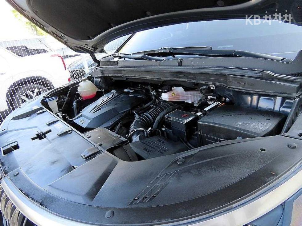 2022 - kia carnival