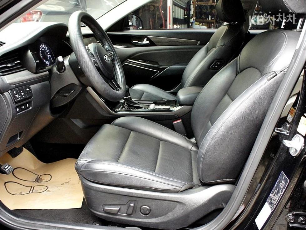 2020 - kia k7