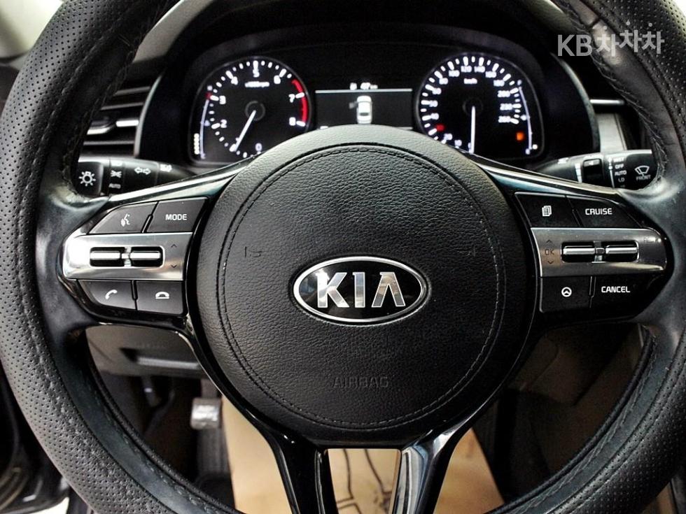 2020 - kia k7