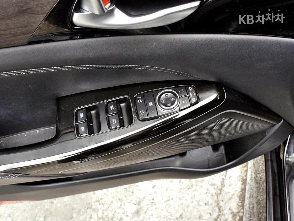 2020 - kia k7