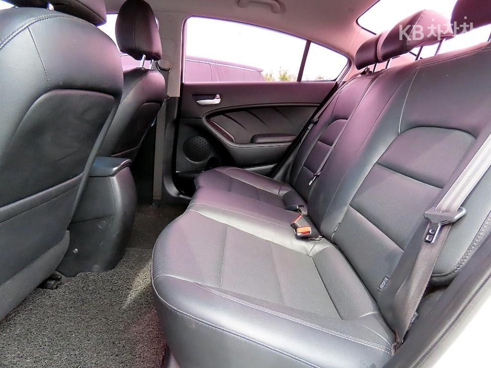 2013 - kia k3