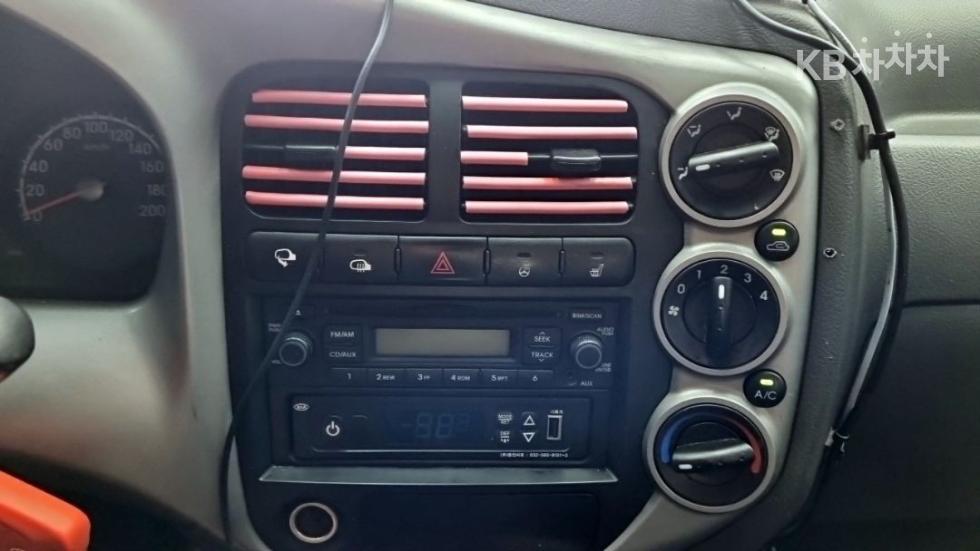 2016 - kia bongo iii