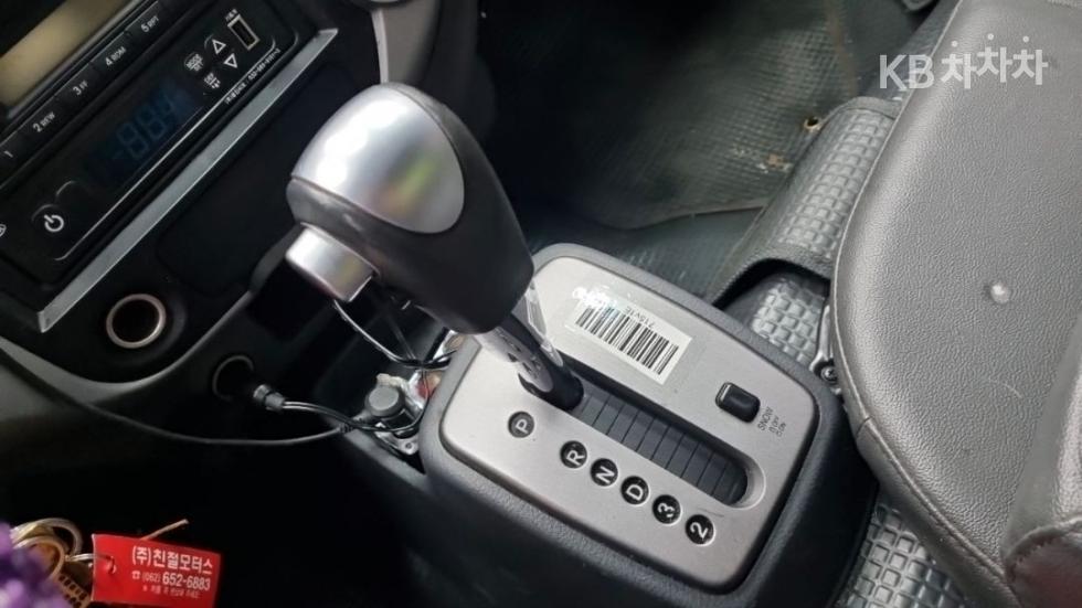 2016 - kia bongo iii