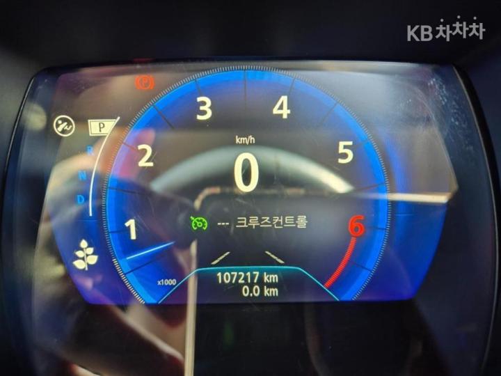 Renault QM6 2.0 LPe 2WD RE Signature 6