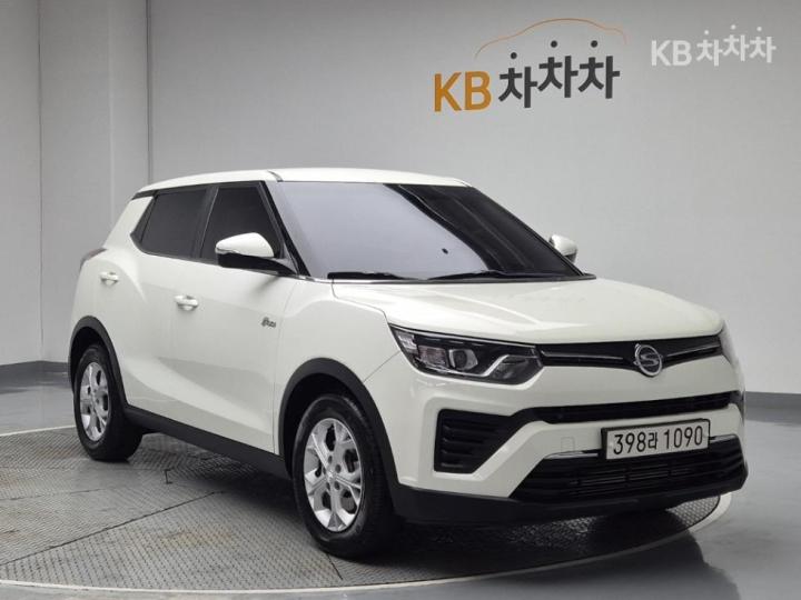KG Mobility (Ssangyong) Tivoli Gasoline V1 2WD Base Type 5