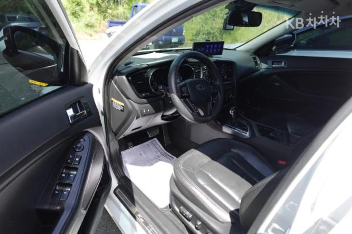 Kia K5 Gasoline 2.0 Turbo GDI Noblesse 7